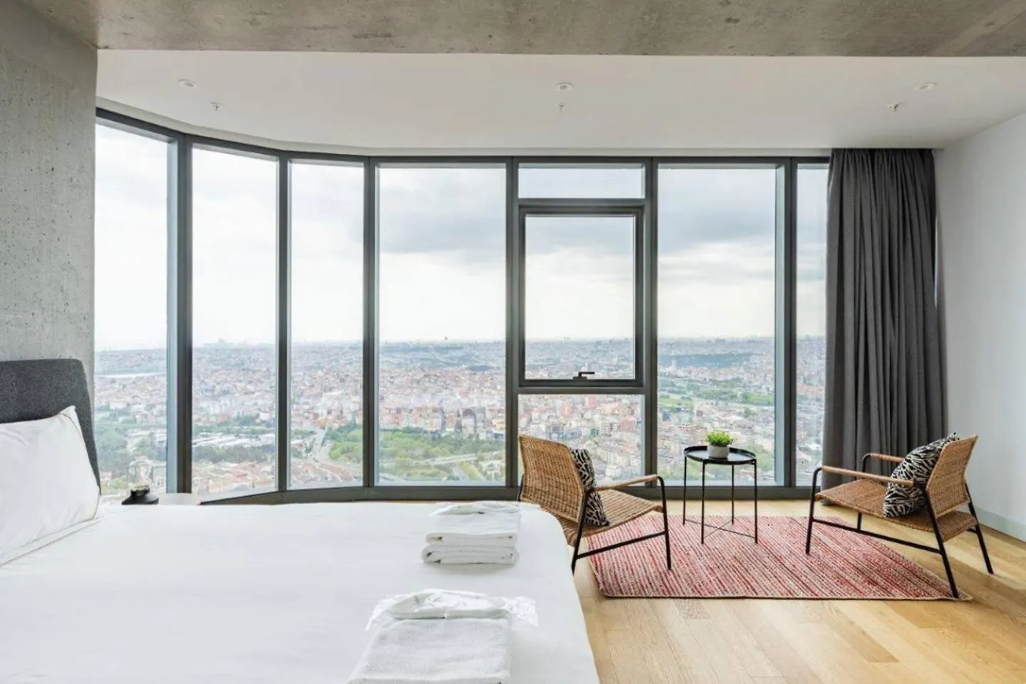 Vila Gorgeous 4Bd2Bath Bright Airy Penthouse! #355 Istanbulská provincie 0*,