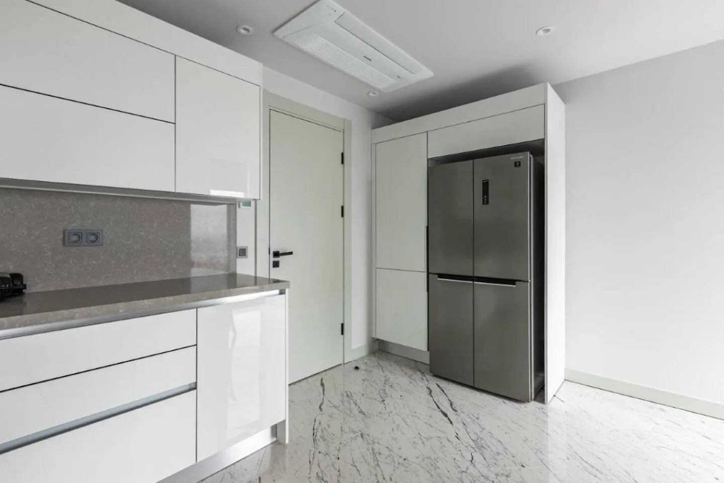 Holiday home Gorgeous 4Bd2Bath Bright Airy Penthouse! #355 Villa Istanbul
