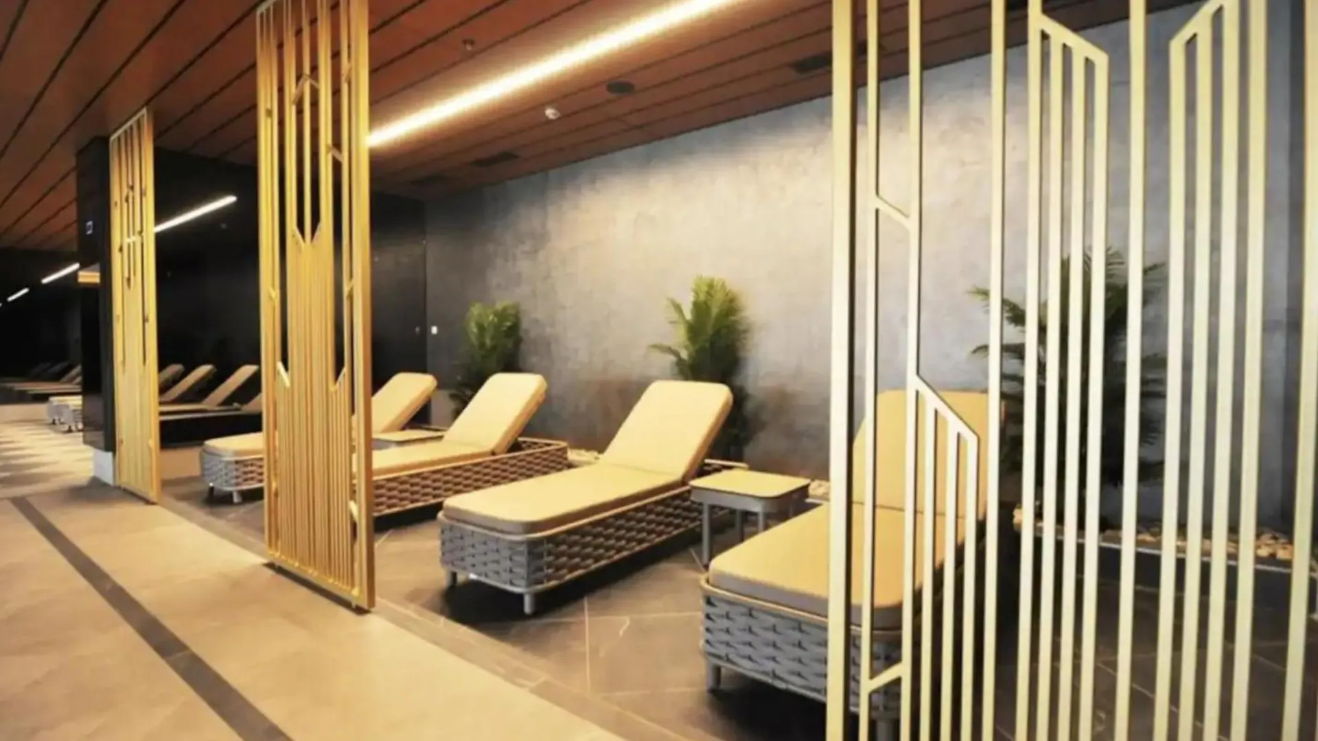 Gorgeous 4Bd2Bath Bright Airy Penthouse! #355 Villa Istanbul Turkey